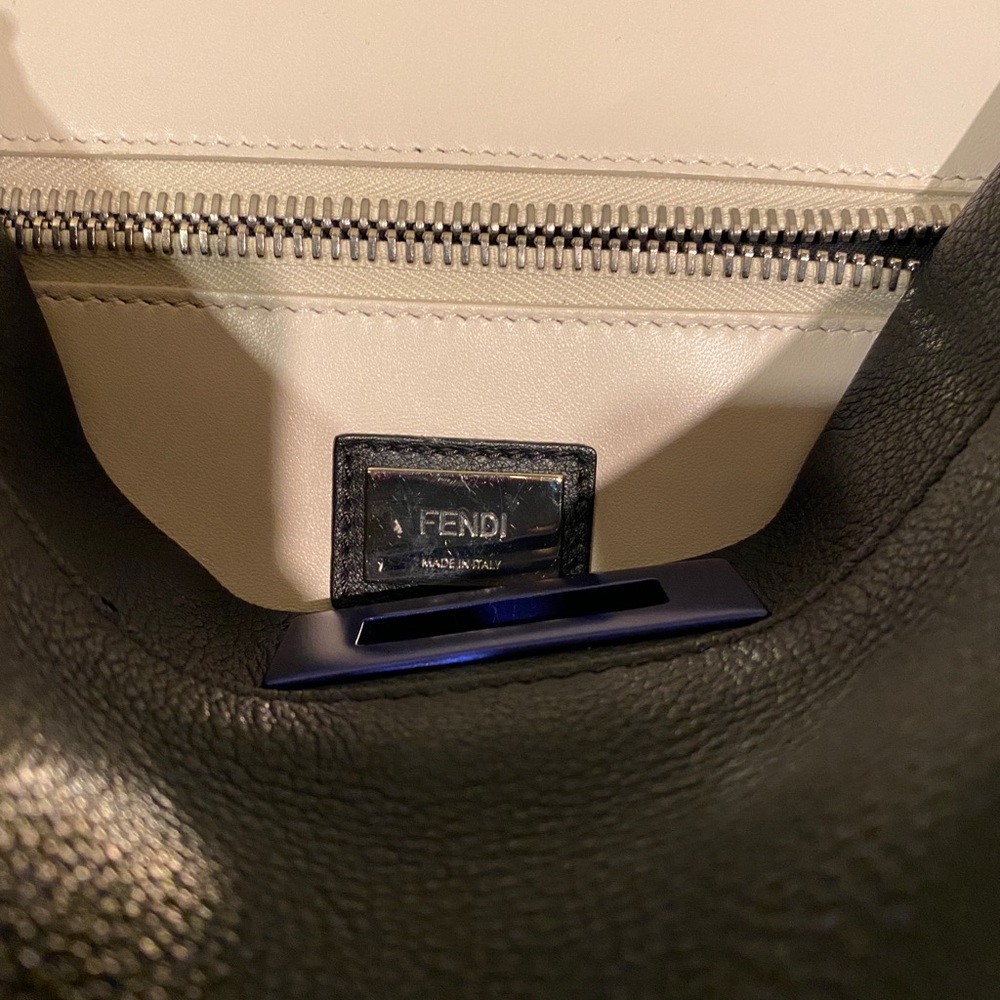 Fendi peekaboo x-tote - Picture 7 of 9